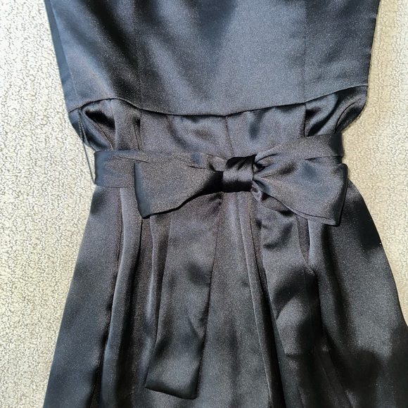 NWOT H&M Black Satin Sweetheart Strapless Jumpsuit - Picture 3 of 5